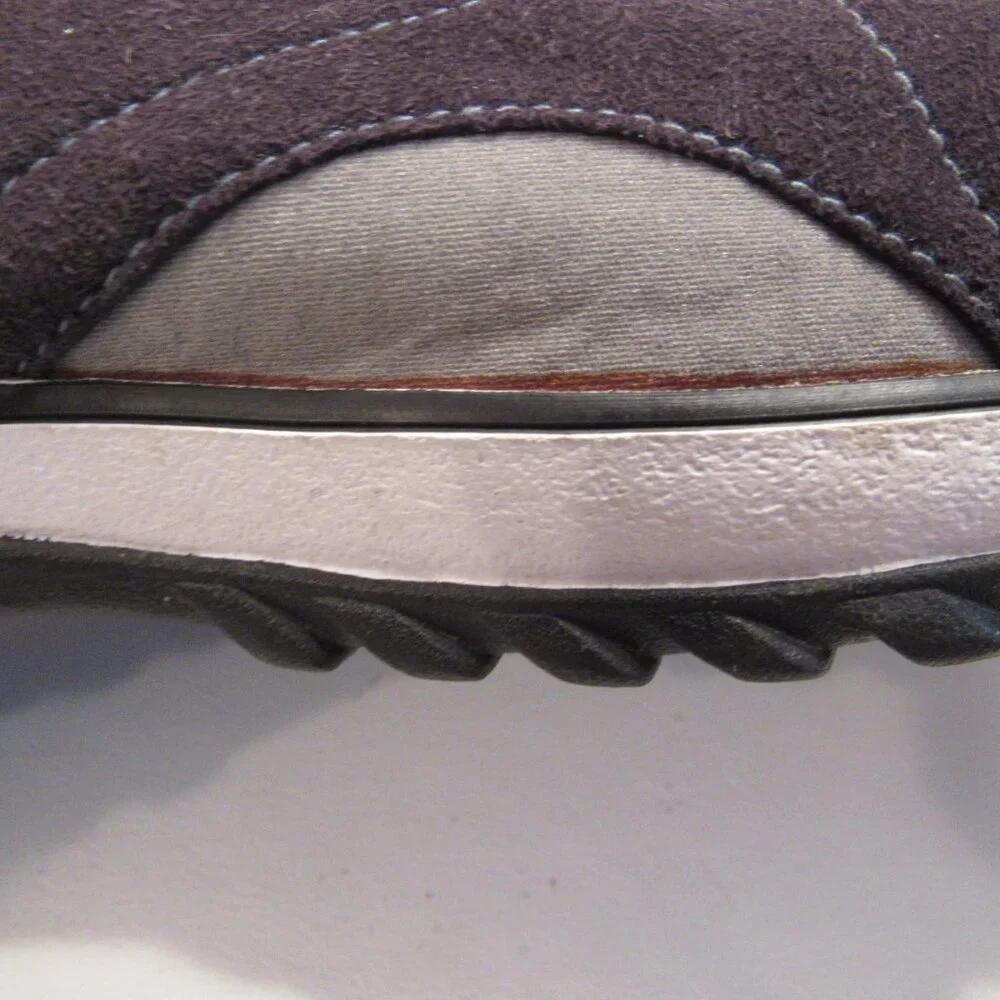 Clarks Navy Blue Slip On Sueded Canvas Sandals Size 8M